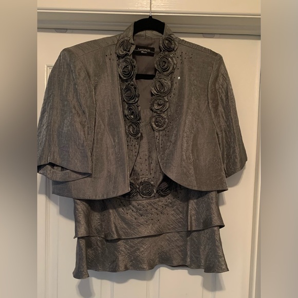 Silver Two Piece Special Occasion Top - Picture 1 of 8